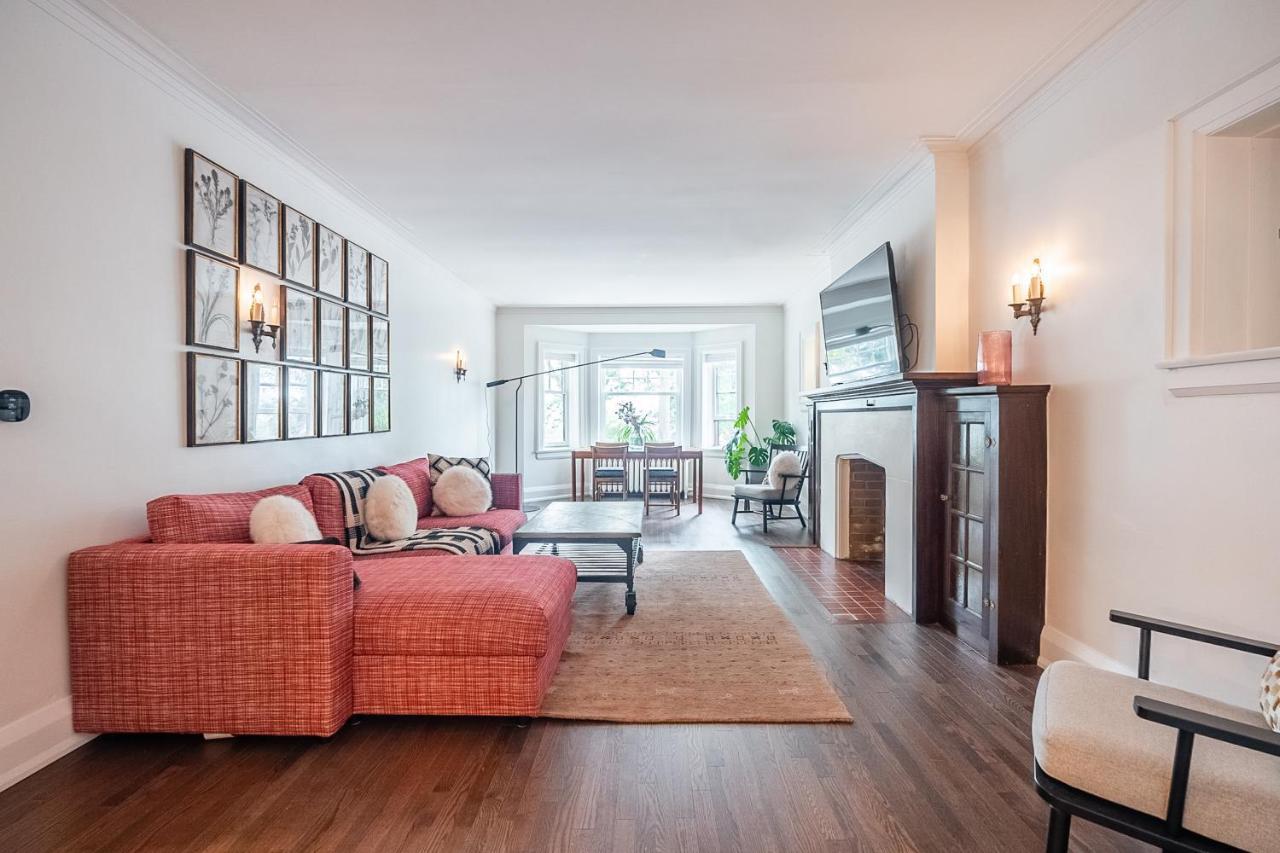 Beautiful And Spacious Luxury Home Торонто Экстерьер фото